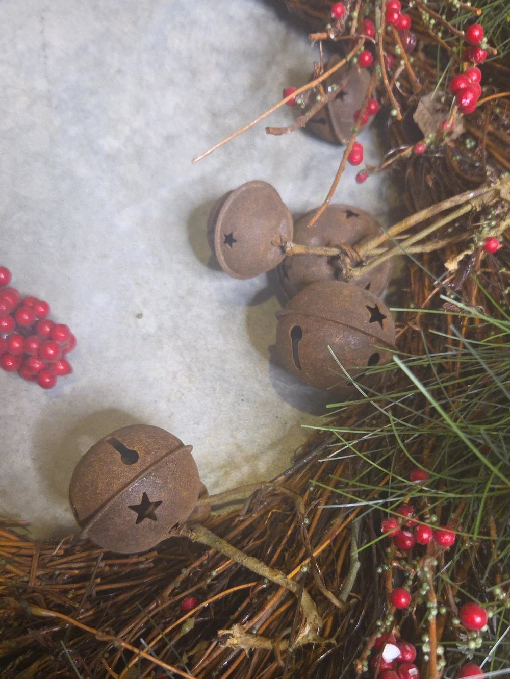 Festive Pine and Berry Holiday Wreath - Red Berries